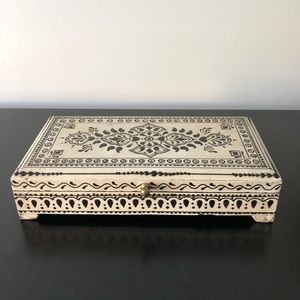 Vintage Jewelry Box